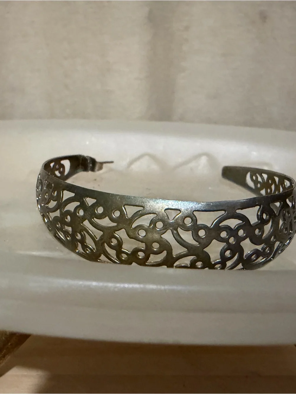 Filigree Hoop Earrings - Elegant Women's Jewelry